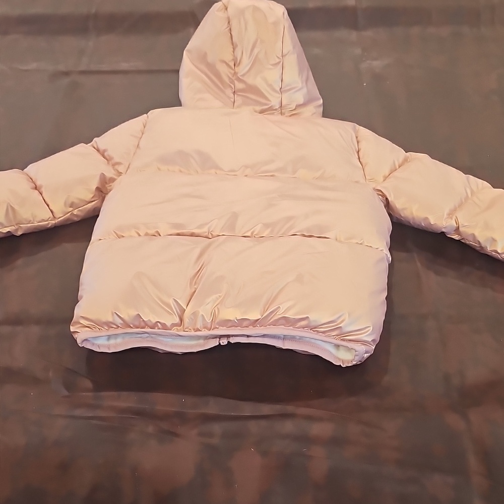 V Toddler Girls Puffer Jacket - Metallic Peach 3T NWT - Picture 9 of 9